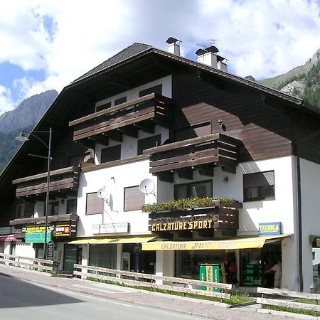 La Casa Duron Daire Campitello di Fassa Dış mekan fotoğraf